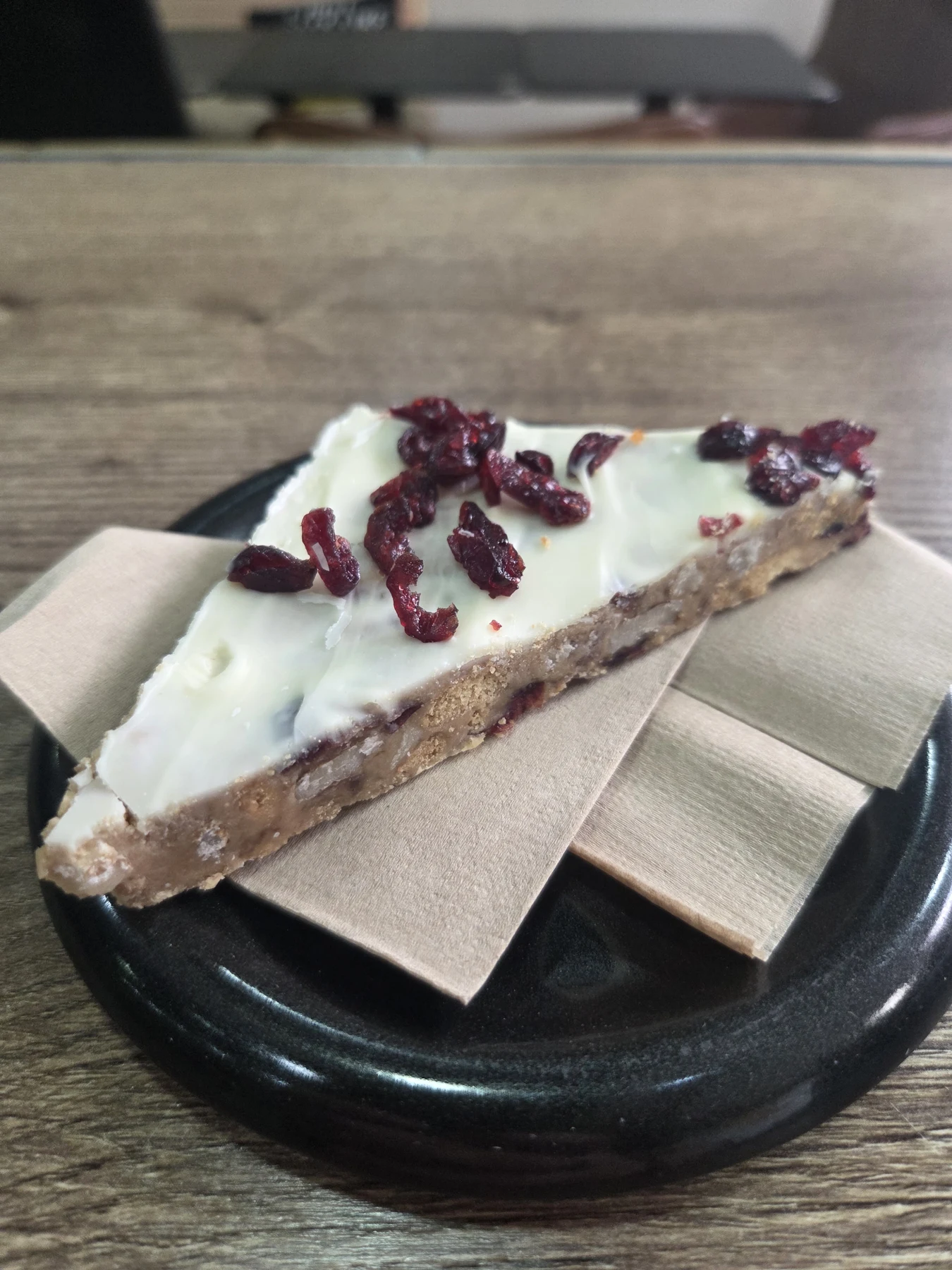 White Chocolate & Cranberry Tiffin